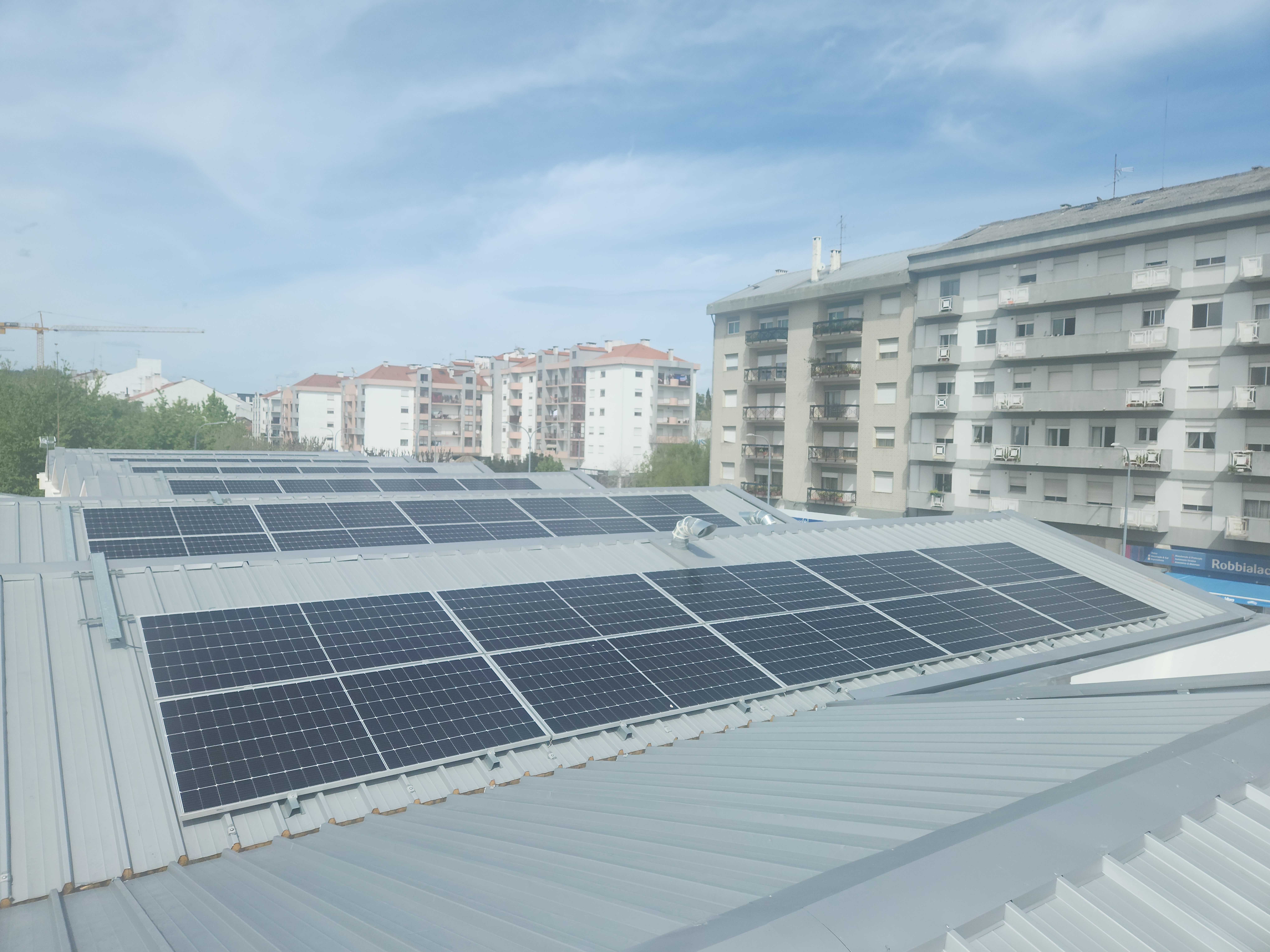 Paineis solares Central Camionagem Viseu